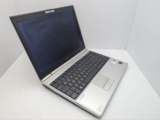 Ноутбук Sony VGN-SZ61MN / 13.3" (1366x768) TN / Intel Core 2 Duo T5600 (2 ядра по 1.8 GHz) / 4 GB DDR2 / 160 GB HDD / Intel Graphics / WebCam / АКБ не держит