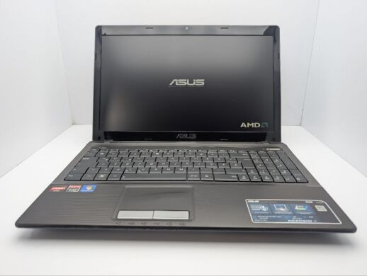 Ноутбук Asus X53B / 15.6" (1366x768) TN / AMD E-350 (2 ядра по 1.6 GHz) / 6 GB DDR3 / 120 GB SSD / AMD Radeon HD 6310 Graphics / WebCam / DVD-ROM