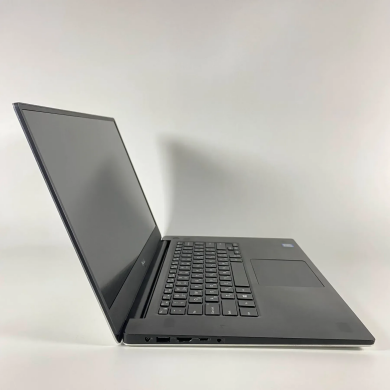 Мобильная рабочая станция Dell Precision 5530 / 15.6" (1920x1080) IPS / Intel Core i7-8850H (6 (12) ядра по 2.6 - 4.3 GHz) / 16 GB DDR4 / 512 GB SSD / nVidia Quadro P1000, 4 GB GDDR5, 128-bit / HDMI Мобильная рабочая станция Dell Precision 5530 / 15.6" (1920x1080) IPS / Intel Core i7-8850H (6 (12) ядра по 2.6 - 4.3 GHz) / 16 GB DDR4 / 512 GB SSD / nVidia Quadro P1000, 4 GB GDDR5, 128-bit / HDMI