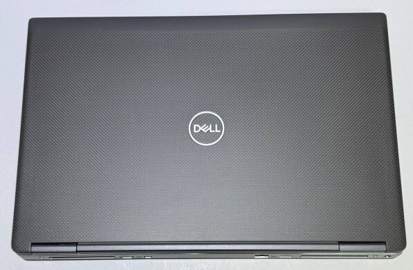 Мобильная рабочая станция Dell Precision 7740 / 17.3" (1920x1080) IPS / Intel Core i7-9750H (6 (12) ядер по 2.6 - 4.5 GHz) / 64 GB DDR4 / 1000 GB SSD / nVidia Quadro RTX 4000, 8 GB GDDR6, 256-bit / HDMI / WebCam