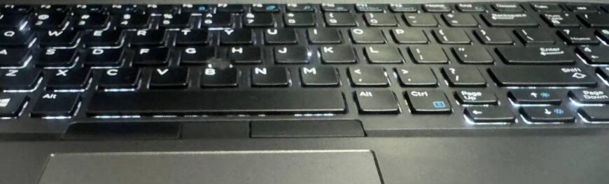 Мобильная рабочая станция Dell Precision 7740 / 17.3" (1920x1080) IPS / Intel Core i7-9750H (6 (12) ядер по 2.6 - 4.5 GHz) / 64 GB DDR4 / 1000 GB SSD / nVidia Quadro RTX 4000, 8 GB GDDR6, 256-bit / HDMI / WebCam