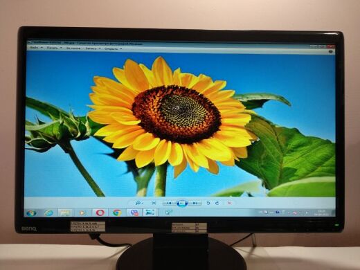 Монитор Б-класс BenQ T2210HD / 21.5" (1920x1080) TN / DVI, VGA / Встроенные колонки (2x 1W)