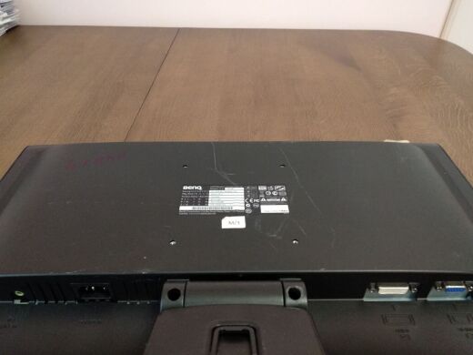 Монитор Б-класс BenQ T2210HD / 21.5" (1920x1080) TN / DVI, VGA / Встроенные колонки (2x 1W)