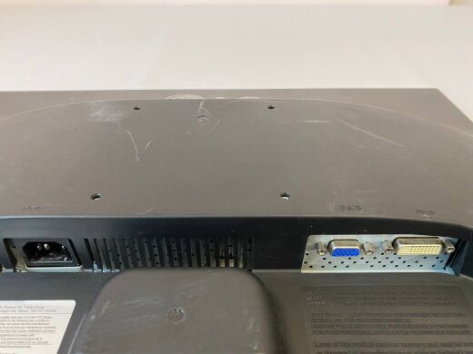 Монітор LG Flatron W2043T‐PF / 20" (1600x900) TN / VGA, DVI / VESA 100x100