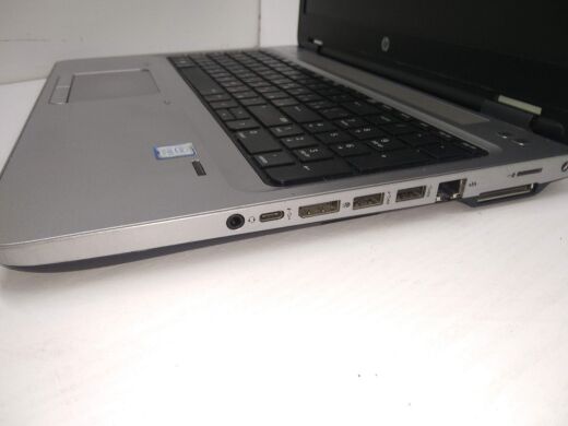 Ноутбук HP ProBook 650 G3 / 15.6" (1366x768) TN / Intel Core i5-7200U (2 (4) ядра по 2.5 - 3.1 GHz) / 8 GB DDR4 / 240 GB SSD / Intel HD Graphics 620 / WebCam / DVD-RW / Без АКБ