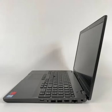 Ноутбук Dell Precision 3540 / 15.6" (1920x1080) IPS / Intel Core i7-8665U (4 (8) ядра по 1.9 - 4.8 GHz) / 16 GB DDR4 / 512 GB SSD / AMD Radeon Pro WX 2100, 2 GB GDDR5, 64-bit / WebCam / HDMI