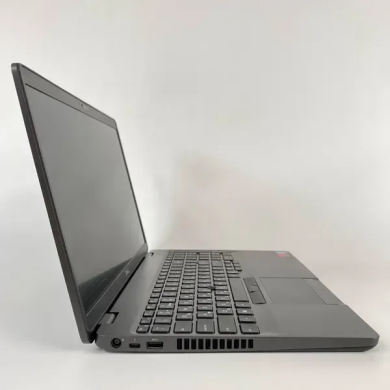 Ноутбук Dell Precision 3540 / 15.6" (1920x1080) IPS / Intel Core i7-8665U (4 (8) ядра по 1.9 - 4.8 GHz) / 16 GB DDR4 / 512 GB SSD / AMD Radeon Pro WX 2100, 2 GB GDDR5, 64-bit / WebCam / HDMI