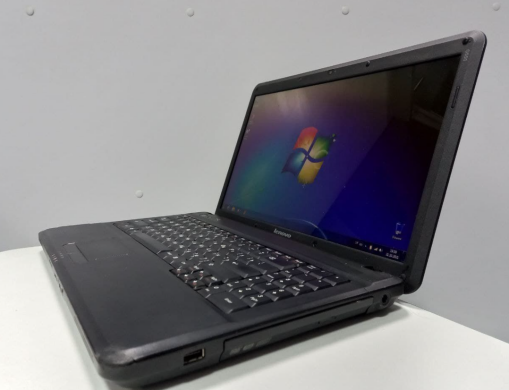 Ноутбук Lenovo G550 / 15.6" (1366x768) TN / Intel Pentium B960 (2 ядра по 2.2 GHz) / 4 GB DDR3 / 320 GB HDD / WebCam / DVD / АКБ держит 0 минут Ноутбук Lenovo G550 / 15.6" (1366x768) TN / Intel Pentium B960 (2 ядра по 2.2 GHz) / 4 GB DDR3 / 320 GB HDD / WebCam / DVD / АКБ держит 0 минут