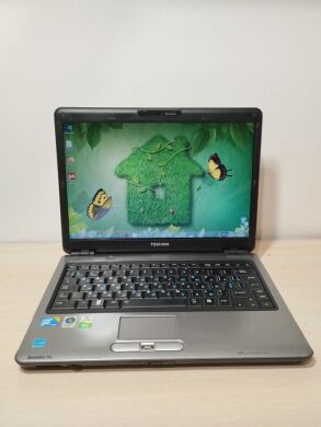Ноутбук Toshiba Satellite Pro U400-24H / 13.3" (1280x800) TN / Intel Core 2 Duo T5870 (2 ядра по 2.0 GHz) / 4 GB DDR2 / 120 GB SSD / Intel GMA X3100 Graphics / WebCam / Без АКБ Ноутбук Toshiba Satellite Pro U400-24H / 13.3" (1280x800) TN / Intel Core 2 Duo T5870 (2 ядра по 2.0 GHz) / 4 GB DDR2 / 120 GB SSD / Intel GMA X3100 Graphics / WebCam / Без АКБ