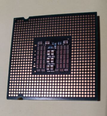 Процесор Intel Core 2 Quad Q9550 / Сокет LGA775