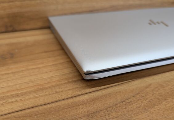 Ультрабук Б-класс HP EliteBook 840 G8 / 14" (1920x1080) IPS / Intel Core i7-1185G7 (4 (8) ядра по 3.0 - 4.8 GHz) / 16 GB DDR4 / 512 GB SSD / Intel Iris Xe Graphics / WebCam / TouchID / Windows 10