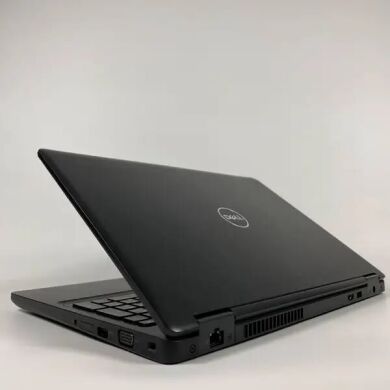 Ультрабук Dell Latitude 5590 / 15.6" (1366x768) TN / Intel Core i5-8350U (4 (8) ядра по 1.7 - 3.6 GHz) / 16 GB DDR4 / 256 GB SSD / Intel UHD Graphics 620 / HDMI / USB Type-C Ультрабук Dell Latitude 5590 / 15.6" (1366x768) TN / Intel Core i5-8350U (4 (8) ядра по 1.7 - 3.6 GHz) / 16 GB DDR4 / 256 GB SSD / Intel UHD Graphics 620 / HDMI / USB Type-C