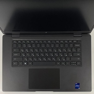 Ультрабук Б-класс Dell Latitude 7530 / 15.6" (1920x1080) IPS / Intel Core i7-1270P (12 (16) ядер по 2.2 - 4.8 GHz) / 16 GB DDR5 / 256 GB SSD / Intel Iris Xe Graphics / WebCam / HDMI