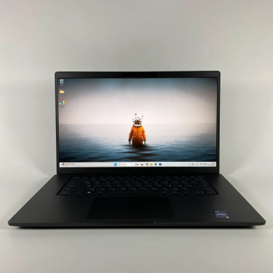Ультрабук Б-класс Dell Latitude 7530 / 15.6" (1920x1080) IPS / Intel Core i7-1270P (12 (16) ядер по 2.2 - 4.8 GHz) / 16 GB DDR5 / 256 GB SSD / Intel Iris Xe Graphics / WebCam / HDMI