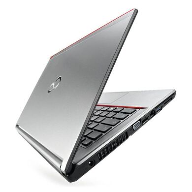 Ультрабук Fujitsu LifeBook E756 / 15.6" (1920x1080) IPS / Intel Core i7-6500U (2 (4) ядра по 2.5 - 3.1 GHz) / 8 GB DDR4 / 240 GB SSD / Intel HD Graphics 520 / WebCam Ультрабук Fujitsu LifeBook E756 / 15.6" (1920x1080) IPS / Intel Core i7-6500U (2 (4) ядра по 2.5 - 3.1 GHz) / 8 GB DDR4 / 240 GB SSD / Intel HD Graphics 520 / WebCam