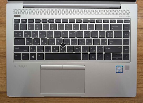 Ультрабук HP EliteBook 840 G5 / 14" (1920x1080) IPS / Intel Core i7-8650U (4 (8) ядра по 1.9 - 4.2 GHz) / 16 GB DDR4 / 512 GB SSD / Intel UHD Graphics 620 / TouchID / WebCam / Windows 10