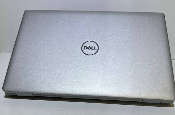 Мобильная рабочая станция Б-класс Dell Precision 3560 / 15.6" (1920x1080) TN / Intel Core i7-1165G7 (4 (8) ядра по 2.8 - 4.7 GHz) / 16 GB DDR4 / 256 GB SSD / nVidia Quadro T500, 2 GB GDDR6, 64-bit / WebCam / Win 11 Pro