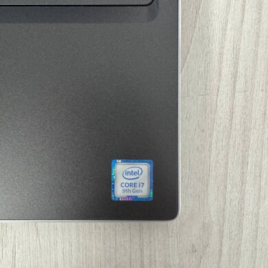 Мобільна робоча станція Б-клас Dell Precision 7540 / 15.6" (1920x1080) IPS / Intel Core i7-9850H (6 (12) ядер по 2.6 - 4.6 GHz) / 32 GB DDR4 / 512 GB SSD NVMe / nVidia Quadro RTX 3000, 6 GB GDDR6, 192-bit / WebCam Мобільна робоча станція Б-клас Dell Precision 7540 / 15.6" (1920x1080) IPS / Intel Core i7-9850H (6 (12) ядер по 2.6 - 4.6 GHz) / 32 GB DDR4 / 512 GB SSD NVMe / nVidia Quadro RTX 3000, 6 GB GDDR6, 192-bit / WebCam