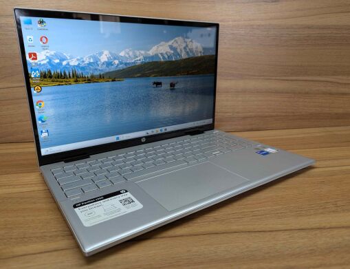 Ноутбук-трансформер Б-класс HP Pavilion x360 15-er0051nr / 15.6" (1920x1080) IPS Touch / Intel Core i5-1135G7 (4 (8) ядра по 2.4 - 4.2 GHz) / 8 GB DDR4 / 512 GB SSD / Intel Iris Xe Graphics / WebCam / TouchID / Windows 11 Ноутбук-трансформер Б-класс HP Pavilion x360 15-er0051nr / 15.6" (1920x1080) IPS Touch / Intel Core i5-1135G7 (4 (8) ядра по 2.4 - 4.2 GHz) / 8 GB DDR4 / 512 GB SSD / Intel Iris Xe Graphics / WebCam / TouchID / Windows 11