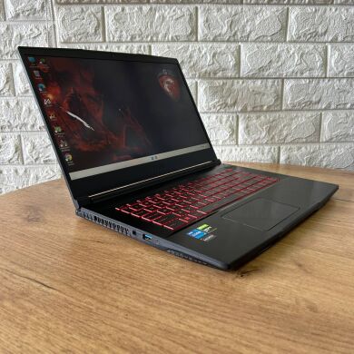 Ігровий ноутбук MSI GF63 Thin 11SC / 15.6" (1920x1080) IPS / Intel Core i5-11400H (6 (12) ядер по 2.7 - 4.5 GHz) / 8 GB DDR4 / 256 GB SSD / nVidia GeForce GTX 1650 Max-Q, 4 GB GDDR6, 128-bit / WebCam