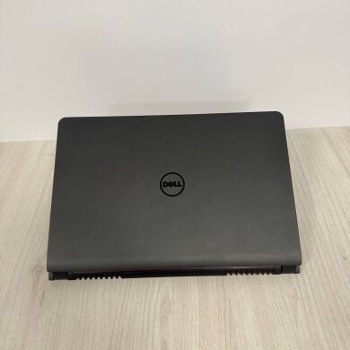 Ігровий ноутбук Dell Inspiron 15 7559 / 15.6" (1920x1080) IPS / Intel Core i7-6700HQ (4 (8) ядра по 2.6 - 3.5 GHz) / 16 GB DDR3 / 256 GB SSD M.2 / nVidia GeForce GTX 960M, 4 GB GDDR5, 128-bit / WebCam Ігровий ноутбук Dell Inspiron 15 7559 / 15.6" (1920x1080) IPS / Intel Core i7-6700HQ (4 (8) ядра по 2.6 - 3.5 GHz) / 16 GB DDR3 / 256 GB SSD M.2 / nVidia GeForce GTX 960M, 4 GB GDDR5, 128-bit / WebCam