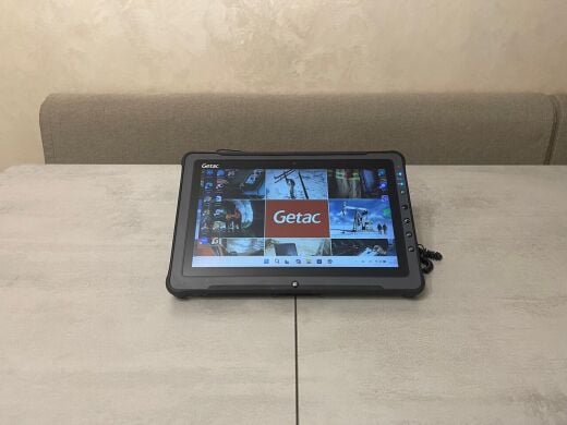 Защищенный планшет Getac F110 G4 / 11.6" (1920x1080) IPS Touch / Intel Core i7-7500U (2 (4) ядра по 2.7 - 3.5 GHz) / 16 GB DDR4 / 256 GB SSD / Intel HD Graphics 620 / WebCam / Стилус / Два АКБ