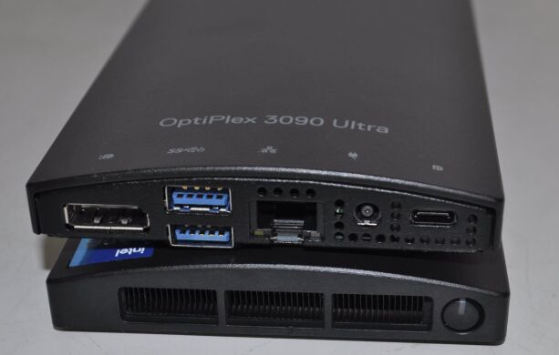 Неттоп Dell OptiPlex 3090 Ultra USFF / Intel Core i5-1145G7 (4 (8) ядра по 4.4 GHz) / 8 GB DDR4 / 128 GB SSD M.2 / Intel Iris Xe Graphics / Wi-Fi / Bluetooth / Windows 11 Pro / Блок питания