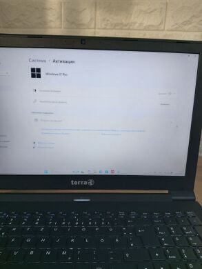 Ноутбук Terra Mobile 1542K / 15.6" (1920x1080) TN / Intel Core i7-7700T (4 (8) ядра по 2.9 - 3.8 GHz) / 16 GB DDR3 / 250 GB SSD + 320 GB HDD / Intel UHD Graphics 630 / WebCam / DVD-ROM / Windows 11 Pro 