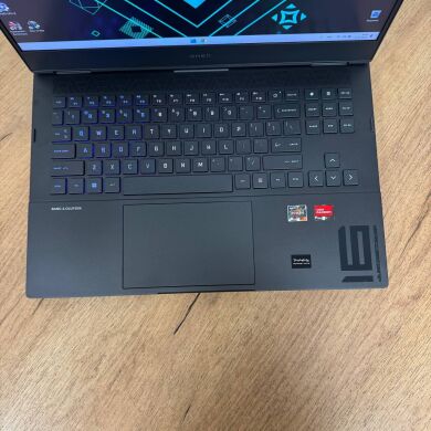Игровой ноутбук HP Omen 16-n0027nr / 16" (1920x1080) IPS / AMD Ryzen 7 6800H (8 (16) ядер по 3.2 - 4.7&nbsp;GHz) / 16 GB DDR5 / 1000 GB SSD / AMD Radeon RX 6650M, 8 GB GDDR6, 128-bit / WebCam