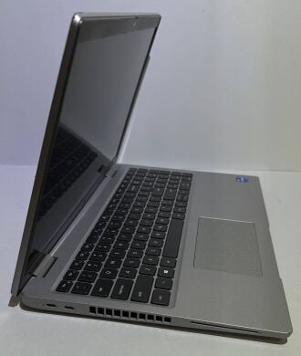 Мобильная рабочая станция Б-класс Dell Precision 3560 / 15.6" (1920x1080) TN / Intel Core i7-1165G7 (4 (8) ядра по 2.8 - 4.7 GHz) / 16 GB DDR4 / 256 GB SSD / nVidia Quadro T500, 2 GB GDDR6, 64-bit / WebCam / Win 11 Pro