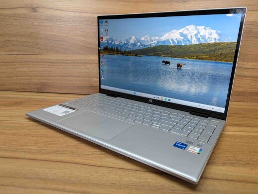 Ноутбук-трансформер Б-класс HP Pavilion x360 15-er0051nr / 15.6" (1920x1080) IPS Touch / Intel Core i5-1135G7 (4 (8) ядра по 2.4 - 4.2 GHz) / 8 GB DDR4 / 512 GB SSD / Intel Iris Xe Graphics / WebCam / TouchID / Windows 11 Ноутбук-трансформер Б-класс HP Pavilion x360 15-er0051nr / 15.6" (1920x1080) IPS Touch / Intel Core i5-1135G7 (4 (8) ядра по 2.4 - 4.2 GHz) / 8 GB DDR4 / 512 GB SSD / Intel Iris Xe Graphics / WebCam / TouchID / Windows 11