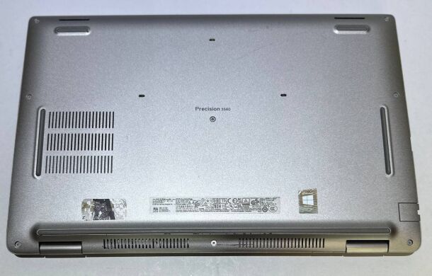 Мобильная рабочая станция Б-класс Dell Precision 3560 / 15.6" (1920x1080) TN / Intel Core i7-1165G7 (4 (8) ядра по 2.8 - 4.7 GHz) / 16 GB DDR4 / 256 GB SSD / nVidia Quadro T500, 2 GB GDDR6, 64-bit / WebCam / Win 11 Pro