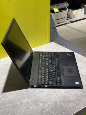 Ультрабук Lenovo ThinkPad T570 / 15.6" (1920x1080) IPS / Intel Core i5-7200U (2 (4) ядра по 2.5 - 3.1 GHz) / 8 GB DDR4 / 480 GB SSD / Intel HD Graphics 620 / WebCam