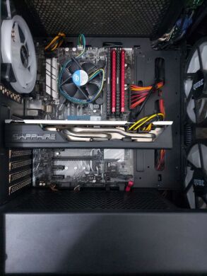 Комплект ПК: Qube Neptune Tower / Intel Core i5-7500 (4 ядра по 3.4 - 3.8 GHz) / 24 GB DDR4 / 256 SSD M.2 + 480 GB SSD + 500 GB HDD / AMD Radeon RX 570, 8 GB GDDR5, 256-bit + Монітор Prologix P2525HF / 25" (1920x1080) IPS Комплект ПК: Qube Neptune Tower / Intel Core i5-7500 (4 ядра по 3.4 - 3.8 GHz) / 24 GB DDR4 / 256 SSD M.2 + 480 GB SSD + 500 GB HDD / AMD Radeon RX 570, 8 GB GDDR5, 256-bit + Монітор Prologix P2525HF / 25" (1920x1080) IPS