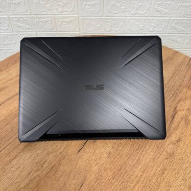 Ігровий ноутбук Б-клас Asus TUF FX505DT / 15.6" (1920x1080) IPS / AMD Ryzen 5 3550H (4 (8) ядра по 2.1 - 3.7 GHz) / 16 GB DDR4 / 512 GB SSD / nVidia GeForce GTX 1650, 4 GB GDDR5, 128-bit / WebCam