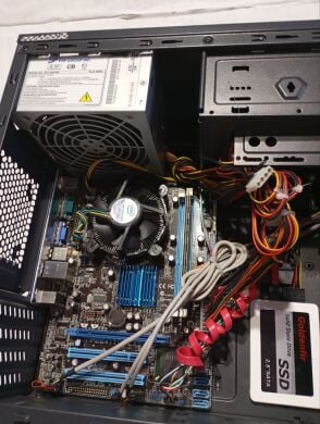 ПК DTS TD-106 Tower / Intel Core 2 Quad Q8200 (4 ядра по 2.33 GHz) / 8 GB DDR3 / 128 GB SSD / Intel GMA 4500 / 350W