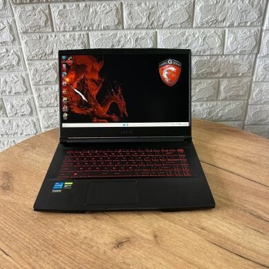 Ігровий ноутбук MSI GF63 Thin 11SC / 15.6" (1920x1080) IPS / Intel Core i5-11400H (6 (12) ядер по 2.7 - 4.5 GHz) / 8 GB DDR4 / 256 GB SSD / nVidia GeForce GTX 1650 Max-Q, 4 GB GDDR6, 128-bit / WebCam