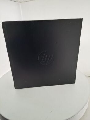 Рабочая станция HP Z420 Workstation Tower / Intel Xeon E5-1650 V2 (6 (12) ядер по 3.5 - 3.9 GHz) / 32 GB DDR3 / NO HDD / nVidia Quadro K2000, 2 GB GDDR5, 128-bit / DVD-RW