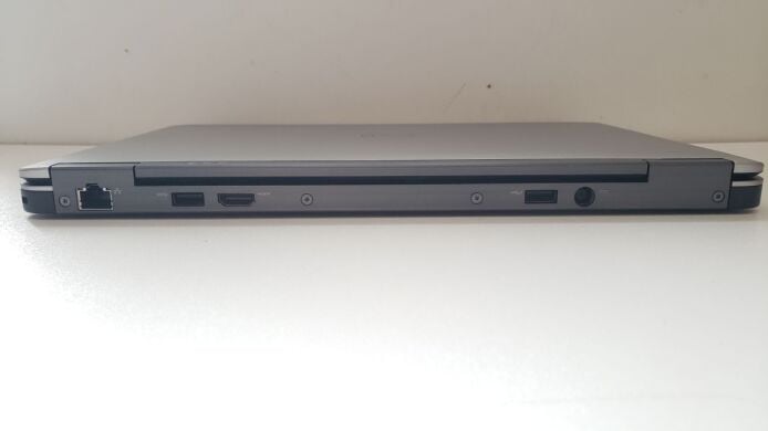 Нетбук Dell Latitude E7240 / 12.5" (1366x768) TN / Intel Core i7-4600U (2 (4) ядра по 2.1 - 3.3 GHz) / 8 GB DDR3 / 200 GB SSD / Intel HD Graphics 4400 / WebCam