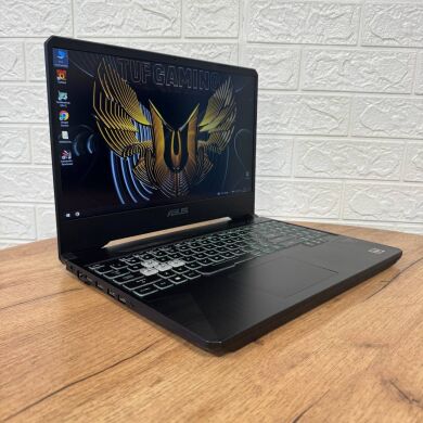 Ігровий ноутбук Б-клас Asus TUF FX505DT / 15.6" (1920x1080) IPS / AMD Ryzen 5 3550H (4 (8) ядра по 2.1 - 3.7 GHz) / 16 GB DDR4 / 512 GB SSD / nVidia GeForce GTX 1650, 4 GB GDDR5, 128-bit / WebCam