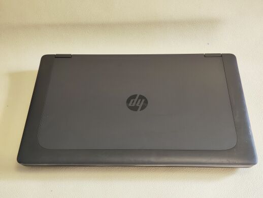 Мобільна робоча станція HP ZBook 17 G2 / 17.3" (1920x1080) TN / Intel Core i7-4810MQ (4 (8) ядра по 2.8 - 3.8 GHz) / 32 GB DDR3 / 256 GB SSD / nVidia Quadro K3100M, 4 GB GDDR5, 256-bit / WebCam