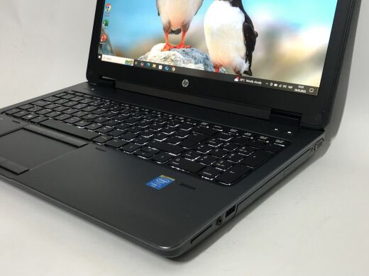Мобільна робоча станція HP ZBook 15 G1 / 15.6" (1920x1080) IPS / Intel Core i7-4900MQ (4 (8) ядра по 2.8 - 3.8 GHz) / 16 GB DDR3 / 256 GB SSD / nVidia Quadro K2100M, 2 GB GDDR5, 128-bit / WebCam / DVD-ROM / Win 10 Pro