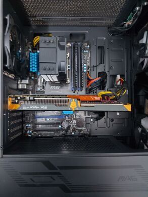 Комплект ПК: MSI MAG Forge 100M Black Tower / Intel Core i7-4790 (4 (8) ядра по 3.6 - 4.0 GHz) / 16 GB DDR3 / 512 GB SSD + 500 GB HDD / AMD Radeon R9 280X, 3 GB GDDR5, 384-bit / 600W + Монитор LG 24MB37PM-B / 24" (1920x1080) IPS + Кабели DVI и питания Комплект ПК: MSI MAG Forge 100M Black Tower / Intel Core i7-4790 (4 (8) ядра по 3.6 - 4.0 GHz) / 16 GB DDR3 / 512 GB SSD + 500 GB HDD / AMD Radeon R9 280X, 3 GB GDDR5, 384-bit / 600W + Монитор LG 24MB37PM-B / 24" (1920x1080) IPS + Кабели DVI и питания