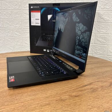 Игровой ноутбук Corsair Voyager A1600 / 16" (2560x1600) IPS / AMD Ryzen 7 6800HS (8 (16) ядер по 3.2 - 4.7 GHz) / 16 GB DDR5 / 1000 GB SSD / AMD Radeon RX 6800M, 12 GB GDDR6, 192-bit / WebCam