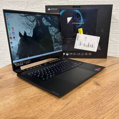 Игровой ноутбук Corsair Voyager A1600 / 16" (2560x1600) IPS / AMD Ryzen 7 6800HS (8 (16) ядер по 3.2 - 4.7 GHz) / 16 GB DDR5 / 1000 GB SSD / AMD Radeon RX 6800M, 12 GB GDDR6, 192-bit / WebCam