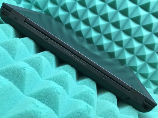 Мобільна робоча станція HP ZBook 15 G2 / 15.6" (1920x1080) TN / Intel Core i7-4700MQ (4 (8) ядра по 2.4 - 3.4 GHz) / 8 GB DDR3 / 180 GB SSD / nVidia Quadro K1100M, 2 GB GDDR5, 128-bit / WebCam / DVD-RW / Windows 10 ліцензія