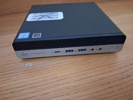 Неттоп HP ProDesk 600 G4 USFF / Intel Core i3-8100T (4 ядра по 3.1 GHz) / 8 GB DDR4 / 256 GB SSD / Intel UHD Graphics 630 / DisplayPort + Блок живлення Неттоп HP ProDesk 600 G4 USFF / Intel Core i3-8100T (4 ядра по 3.1 GHz) / 8 GB DDR4 / 256 GB SSD / Intel UHD Graphics 630 / DisplayPort + Блок живлення