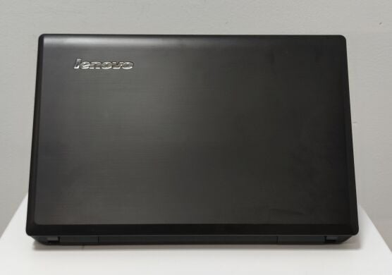 Ноутбук Lenovo G580 / 15.6" (1366x768) TN LED / Intel Core i3-2348M (2 (4) ядра по 2.3 GHz) / 8 GB DDR3 / 500 GB HDD / Intel HD Graphics 3000 / DVD-RW