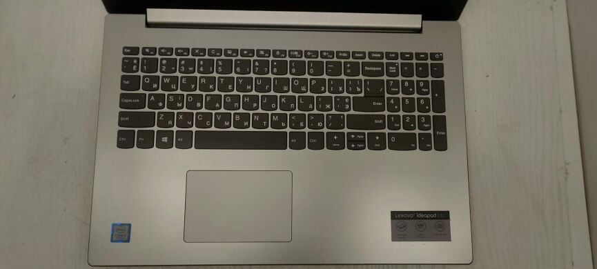Ноутбук Lenovo IdeaPad 330-15IKB / 15.6" (1366x768) TN / Intel Core i5-8250U (4 (8) ядра по 1.6 - 3.4 GHz) / 8 GB DDR4 / 240 GB SSD / Intel UHD Graphics 620 / WebCam / АКБ NEW