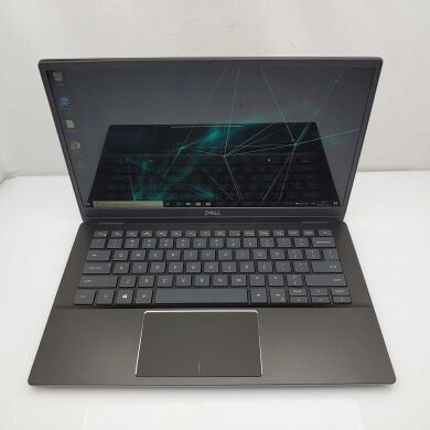 Ультрабук Б клас Dell Latitude 3301 / 13.3" (1920х1080) IPS / Intel Core i7-8565U (4 (8) ядра по 1.8 - 4.6 GHz) / 8 GB DDR3 / 128 GB SSD / WebCam / USB 3.0 / HDMI